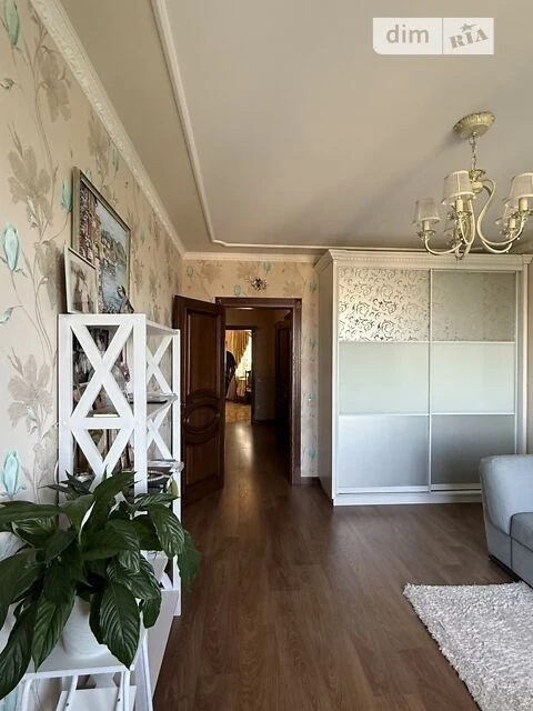 Sale of 2-room apartment 78 sq. m on Aviakonstruktoria Igora St.