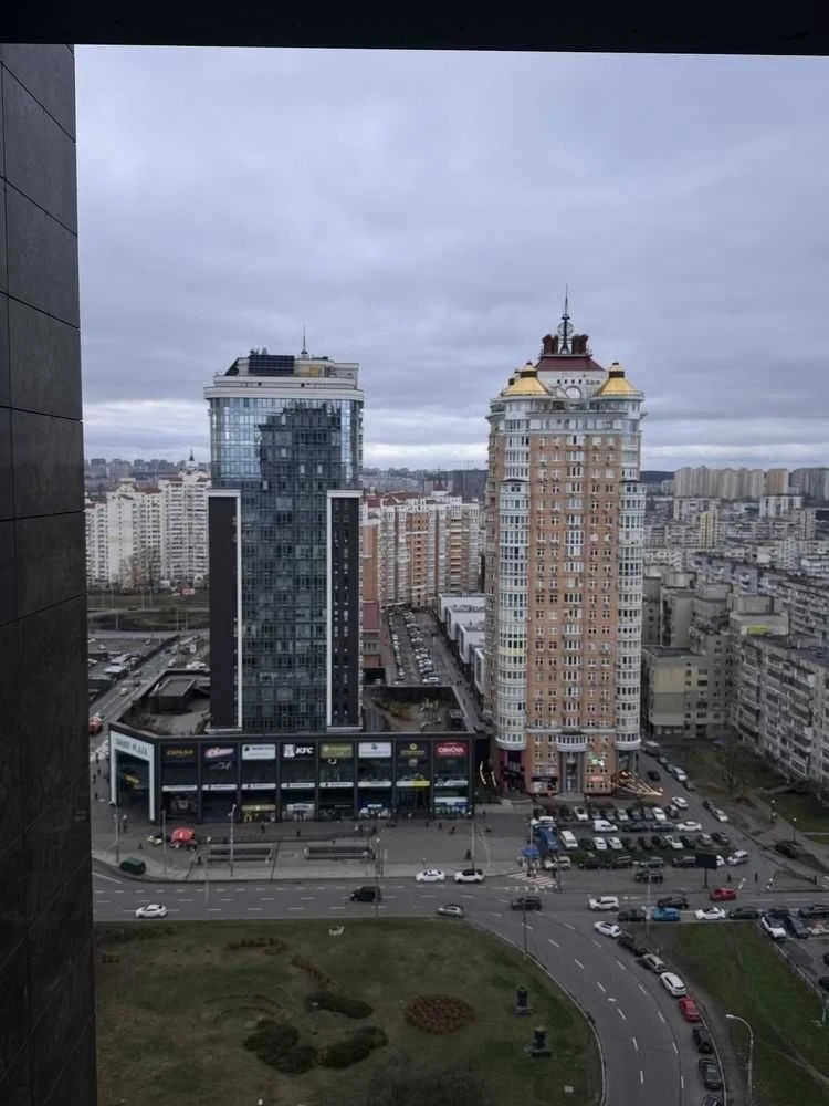 4-room apartment for sale 150 m², Obolonskyi Avenue, 26