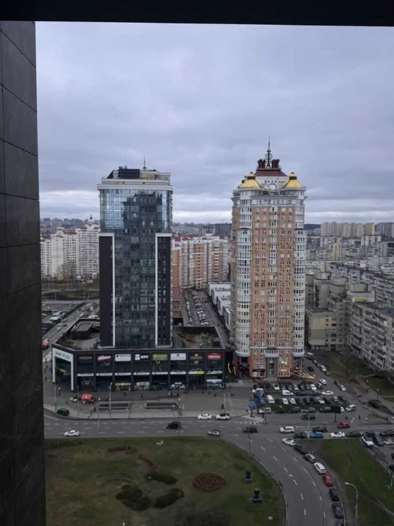 4-room apartment for sale 150 m², Obolonskyi Avenue, 26