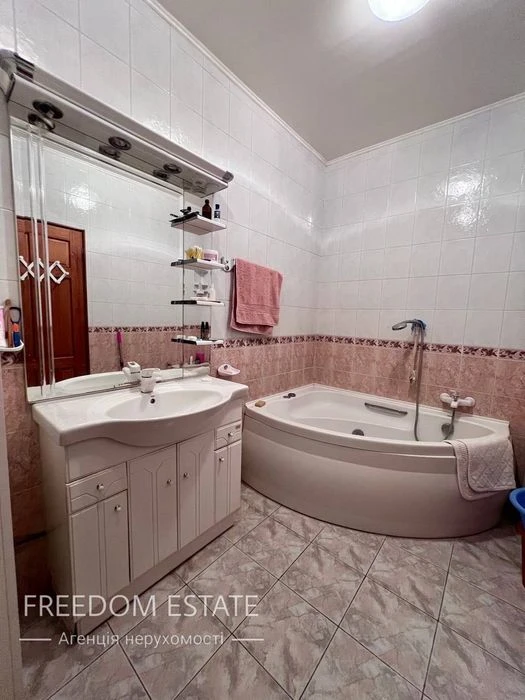 $88,500 ‼️3-room apartment in the Red Riding Hood residential complex‼️Center/South Station/
