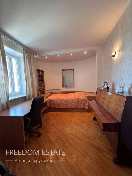 $88,500 ‼️3-room apartment in the Red Riding Hood residential complex‼️Center/South Station/