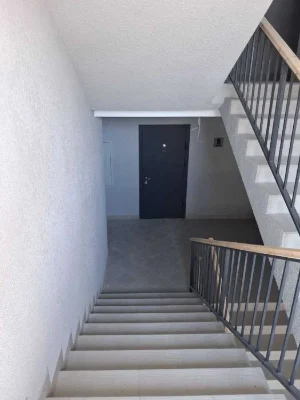 Продаж великої квартири 56м2