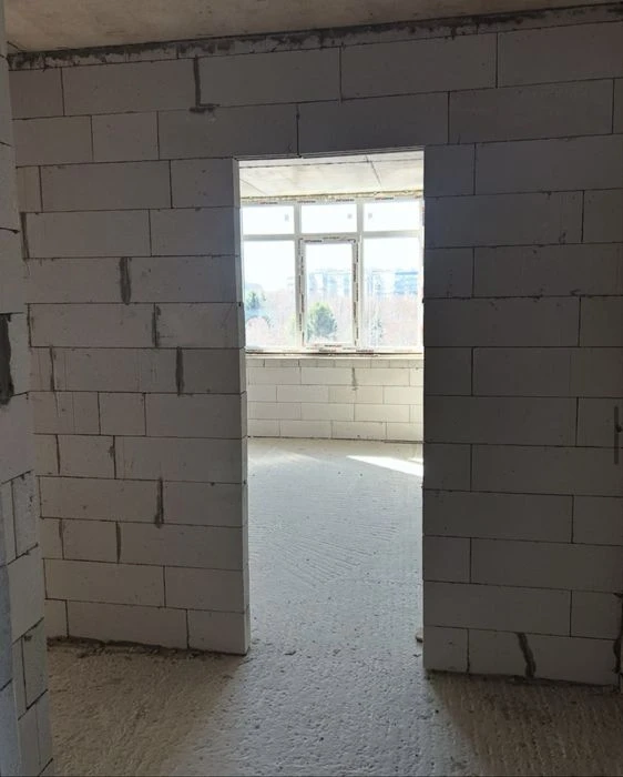Продаж великої квартири 56м2