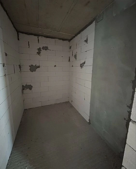 Продаж великої квартири 56м2