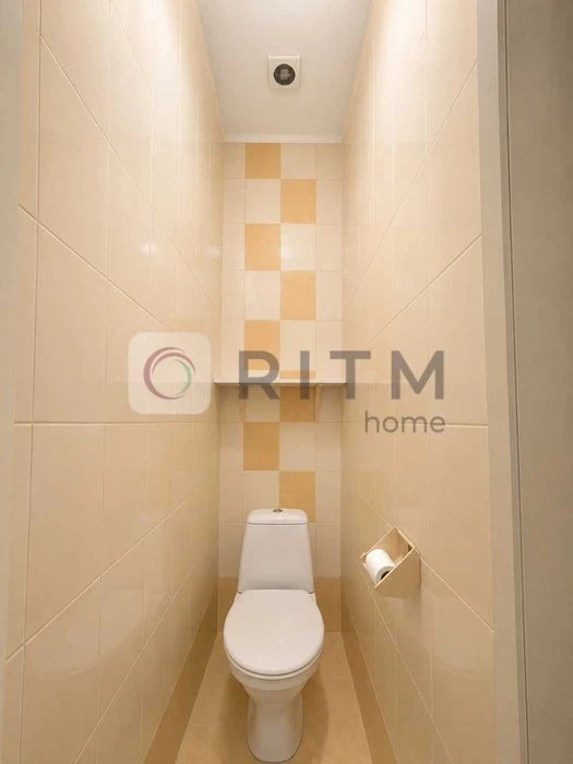 3-room apartment for sale in an Austrian building - Center (near Ma