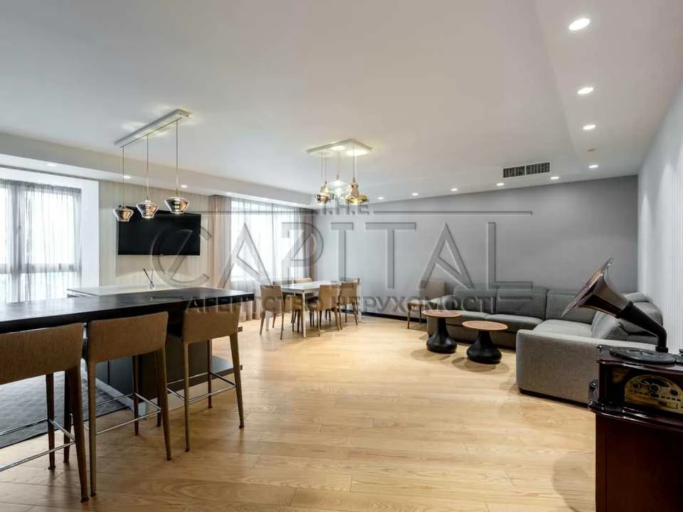 Apartment. Kyiv, Denysa Rachinsky St. (Combinatna)