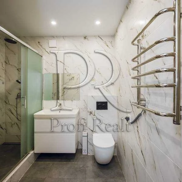 1-room apartment for sale 41 m², Pryvokzalna St., 10
