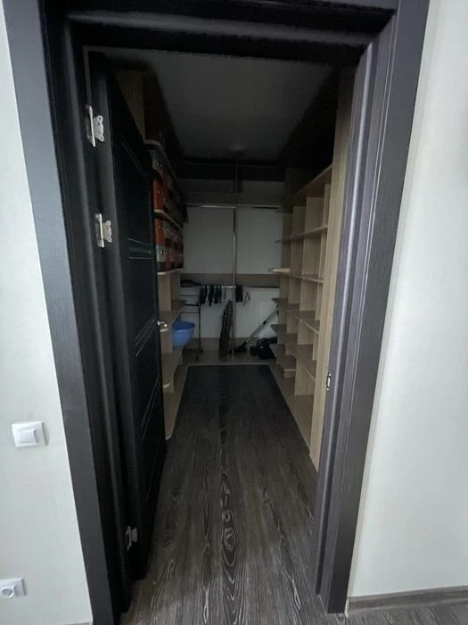 For sale. Two-room apartment. Residential complex Poznyaki -4a. Dragomanova 2A