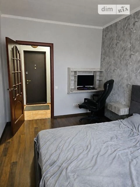 Sale of 2-room apartment 52 sq. m. on Kastusya Kalynovskogo St. 25