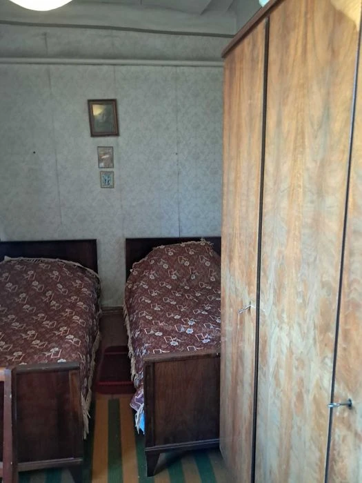 Selling a 2-room apartment in a brick building in New Houses, 5 min.m. "Ar