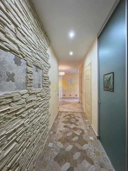 Sale! 3-room. Skovorody St., 6, Podil! No commission!