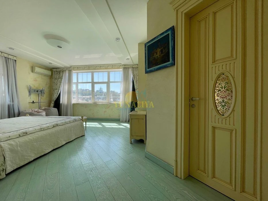 Sale! 3-room. Skovorody St., 6, Podil! No commission!