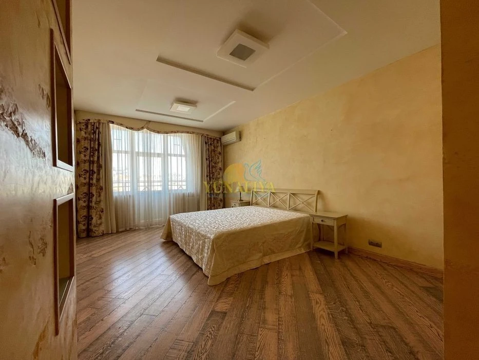 Sale! 3-room. Skovorody St., 6, Podil! No commission!