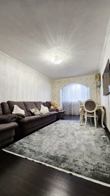 Продам 3кв. ж/м Победа-4, проспект Героев 11, капитальный ре