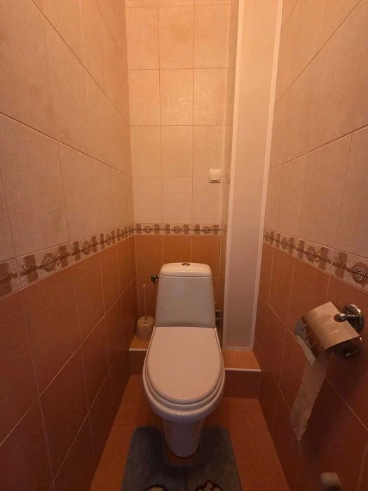 Продаж 3 к. кв. /кімнати окремі/, вул. Курузова, Бабурка.