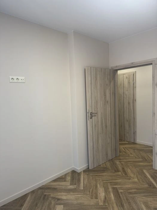 Продаж 2-кімнатної квартири по вулиці Кобилянській .
