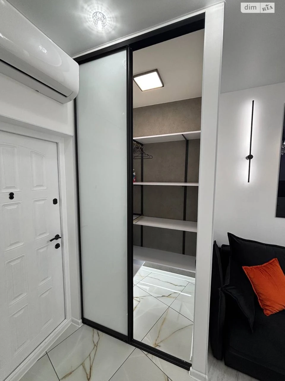 Long-Term Rental Apartment Near Mlyn
