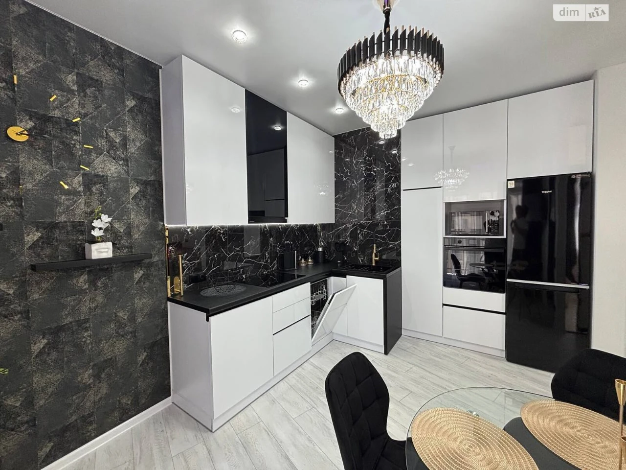 Long-Term Rental Apartment Near Mlyn