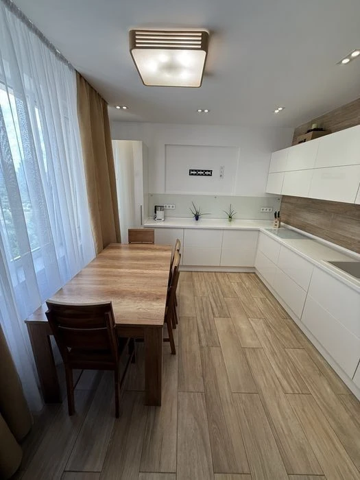 For sale 2-room apartment in the Ozerni Zori residential complex