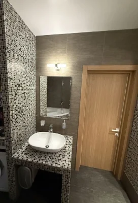 For sale 2-room apartment in the Ozerni Zori residential complex