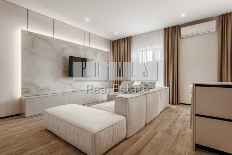 apartment with gas Crystal Springs 3 rooms newly renovated