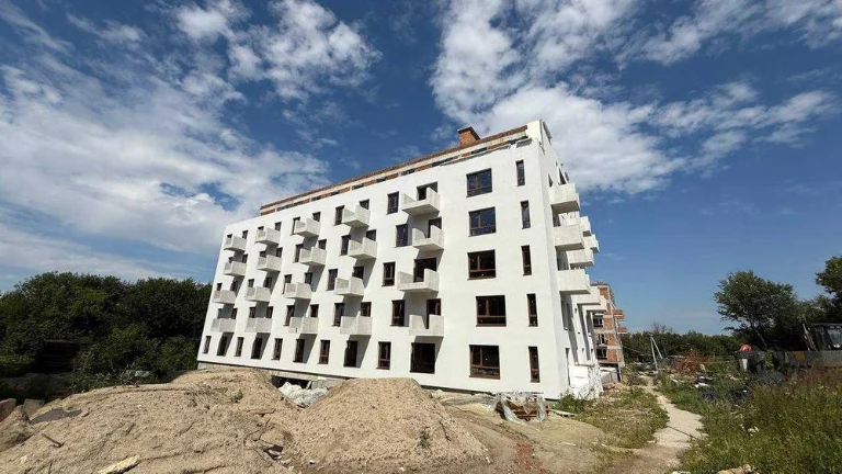БЕЗ КОМИССИИ\ Продажа 3ком. квартира 92 м.кв\ ЖК Фемили Хаус,