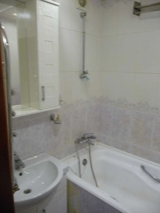 Urgent! 3-room apartment for sale with renovation, Obolon, Boga St.