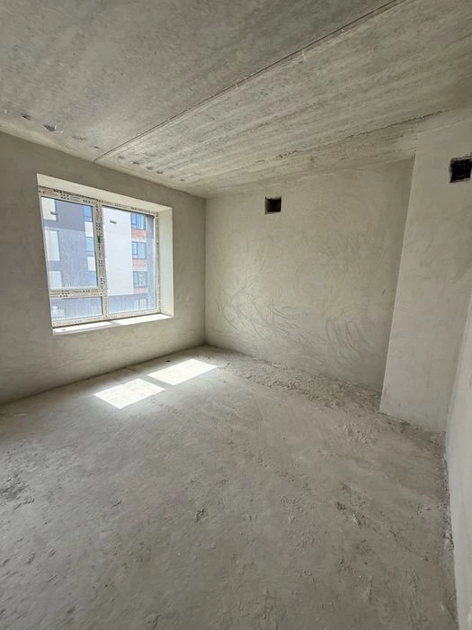 2-кімнатна квартира у цегляному будинку на індивід. опаленні