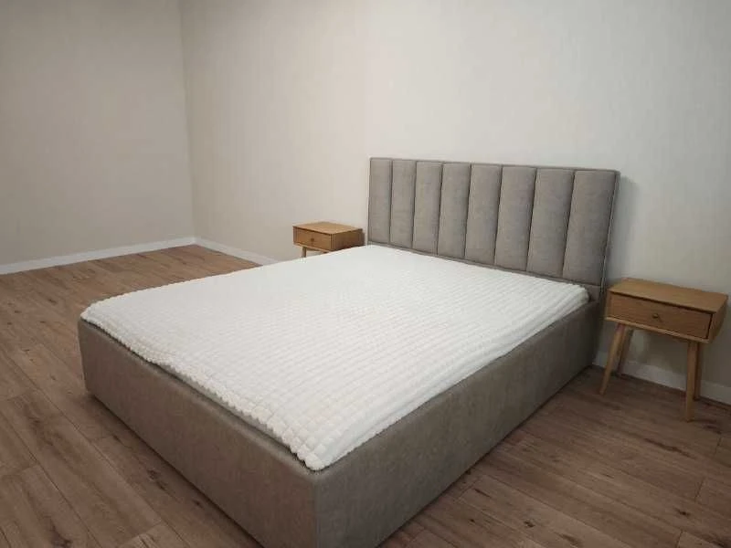 42829 2-кімнатна з РЕМОНТОМ і МЕБЛЯМИ, ДЕРЖПРОГРАМИ —  68 м²