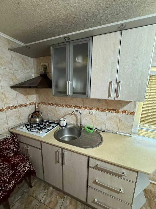 Продам частину будинку на 2 сім'ї по вулиці Чумацькій