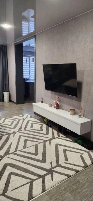 2-room apartment for sale, 88 m², 1-a Pivdenna st.