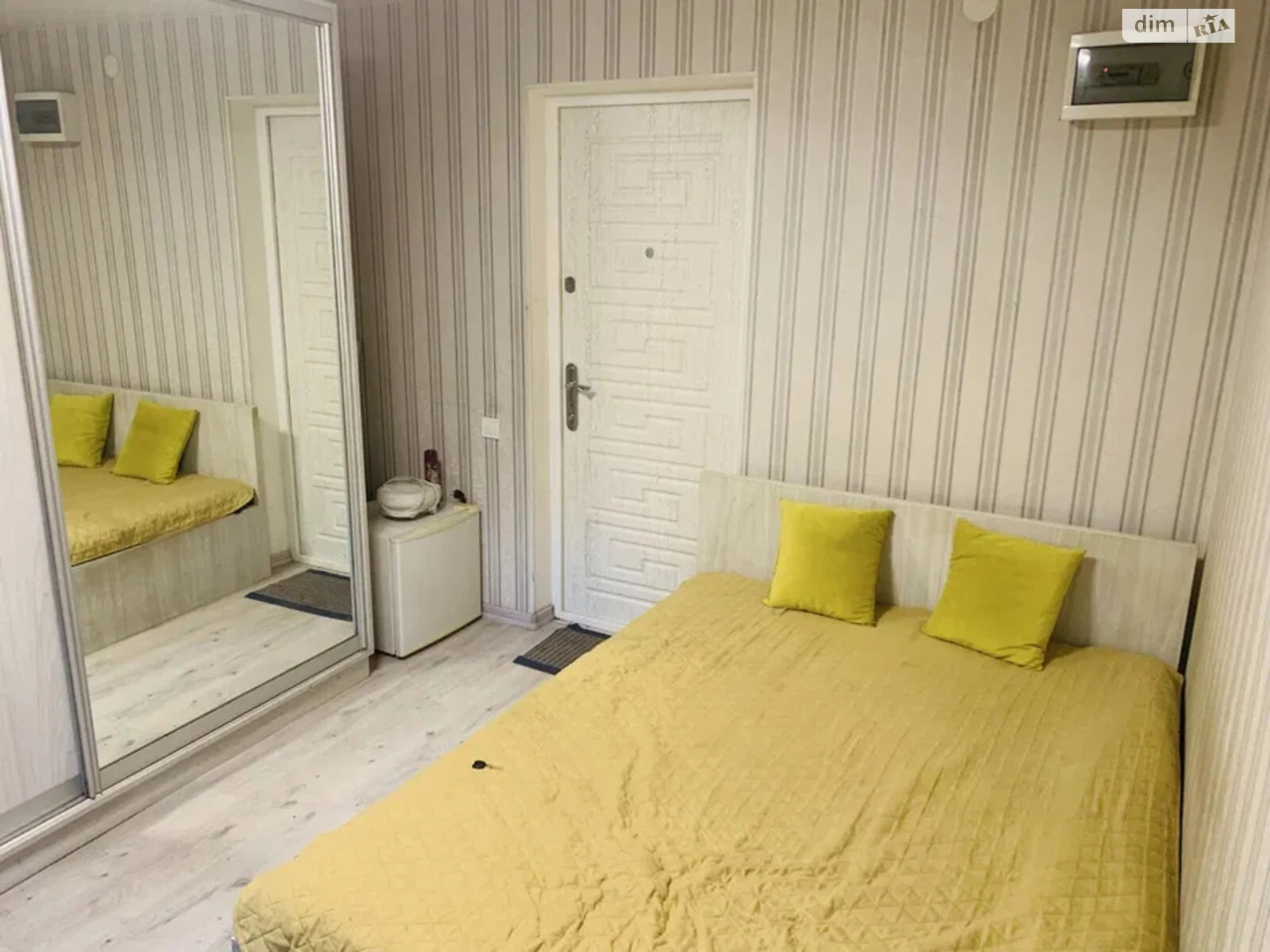 Room for sale