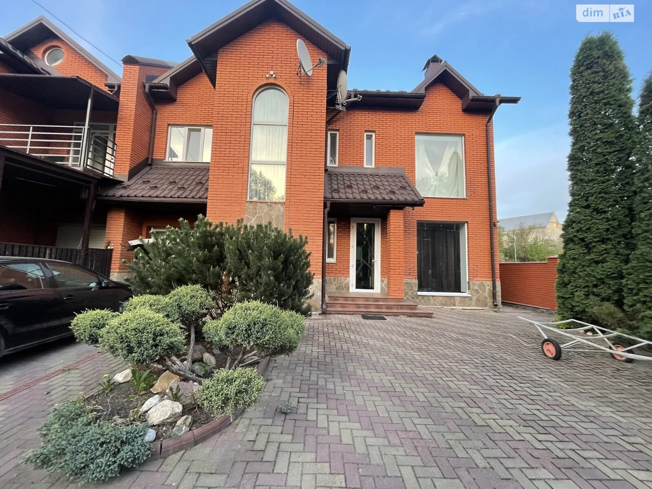 Townhouse for sale Kyivska