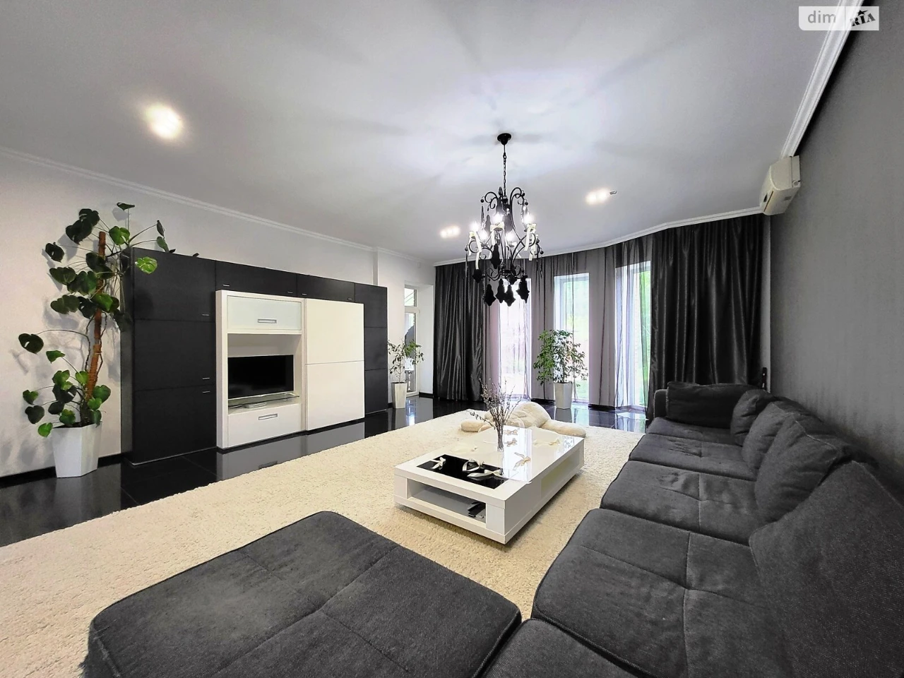 Townhouse for sale Kyivska