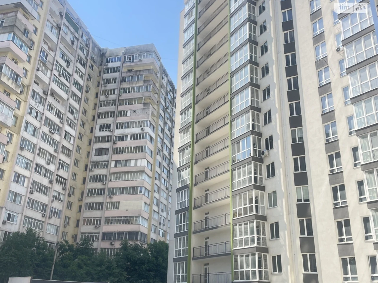 Продажа квартир Приморский.