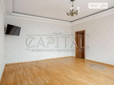Sale of 2-room apartment 192 sq. m. on Konovaltsya Yevhena 32B street •