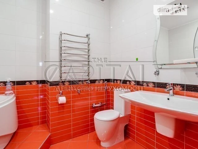 Sale of 2-room apartment 192 sq. m. on Konovaltsya Yevhena 32B street •