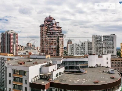 Sale of 2-room apartment 192 sq. m. on Konovaltsya Yevhena 32B street •