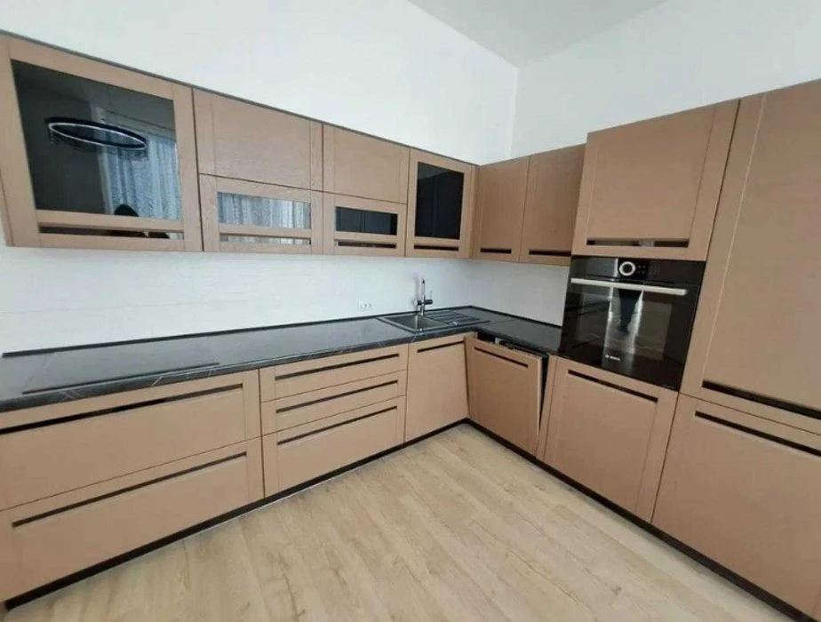 2-ком. с ремонтом и панорамными окнами. ЖК 50 Жемчужина. 1V3