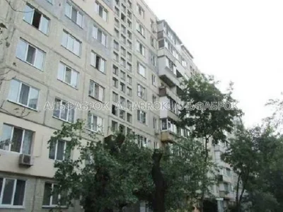 Sale of 2-room apartment 52 sq. m. on Yaroslava Ivashkevycha 5 street •