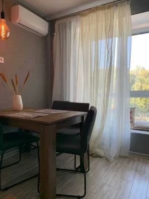 Продам 2-х комнатную квартиру на 3 этаже с Евроремонтом в ЖК