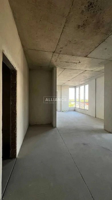Продаж 2кім. квартири з видом на ОЗЕРО