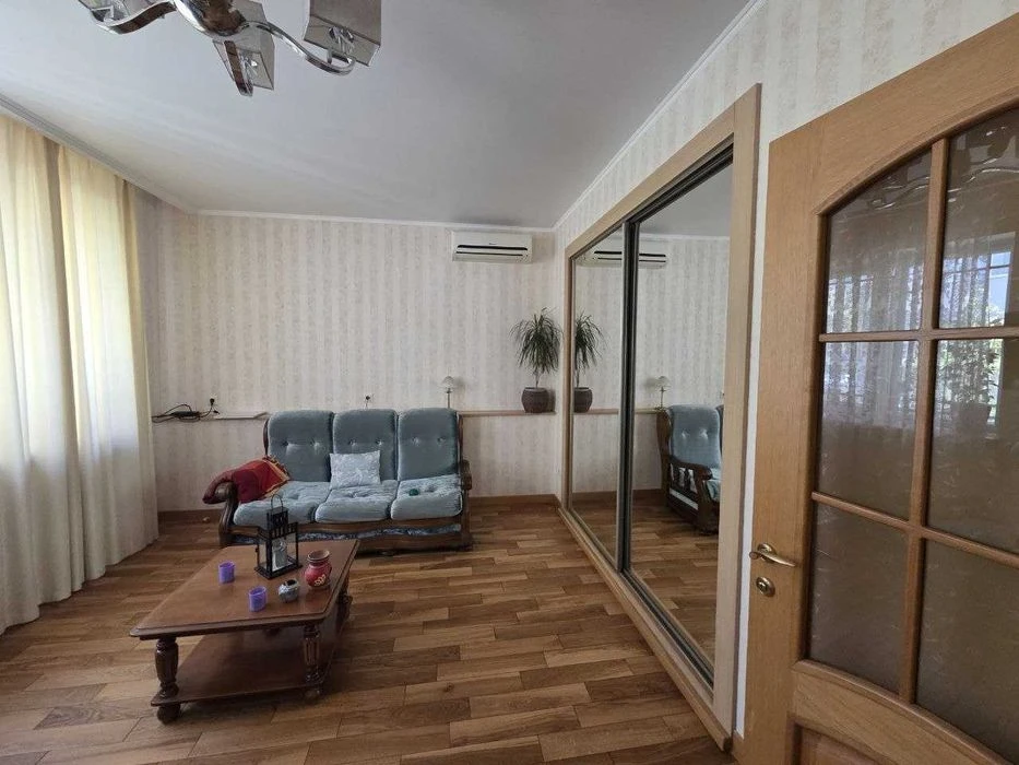 Продажа двухкомнатной квартиры переулок Дунаева/Французски.