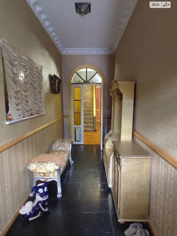Long-term Rental House Velikiy Fontan