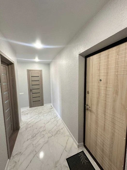 Продам 2-комнатную квартиру