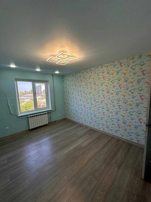 Продам 2-комнатную квартиру