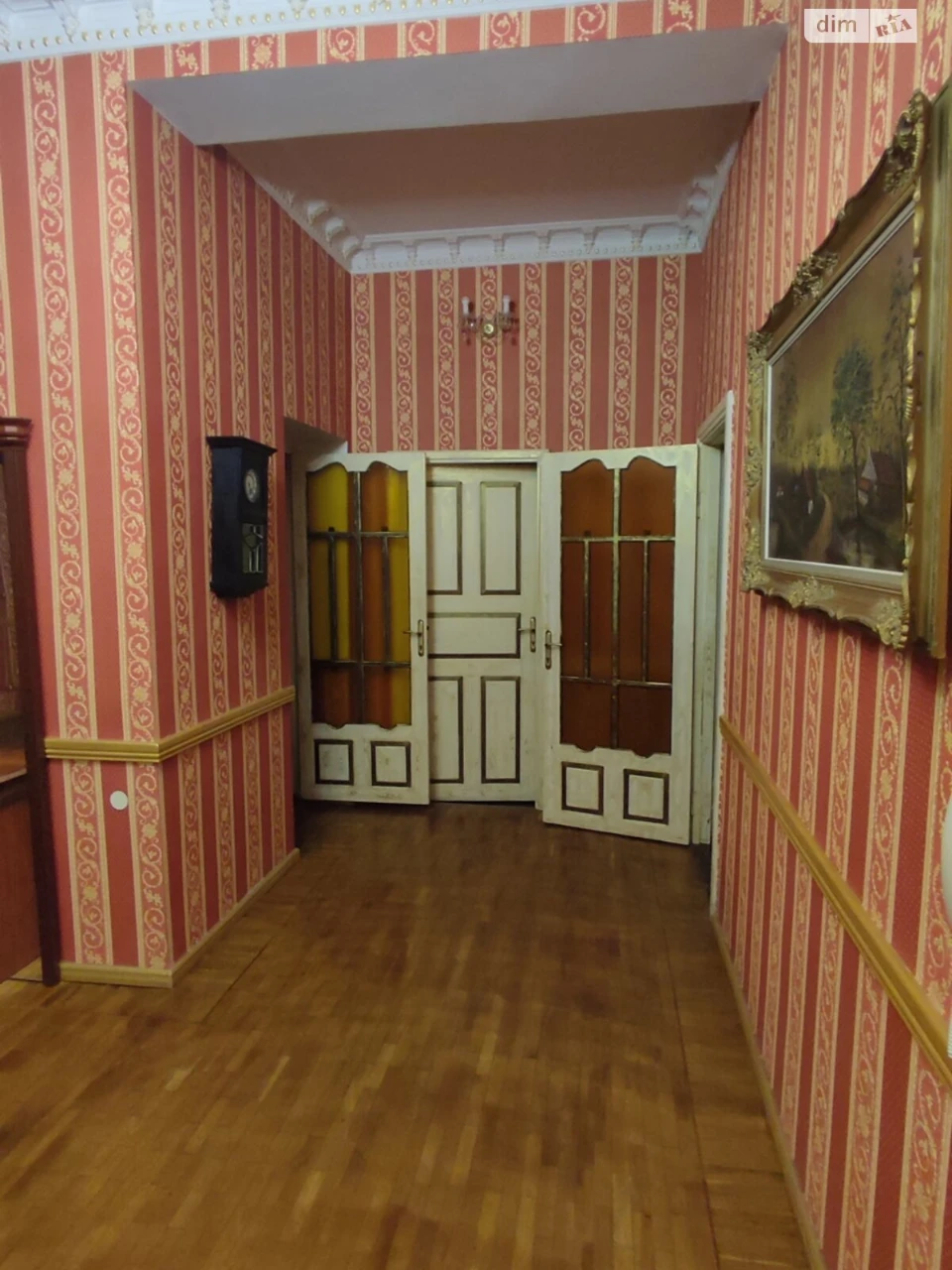 Long-term Rental House Velikiy Fontan