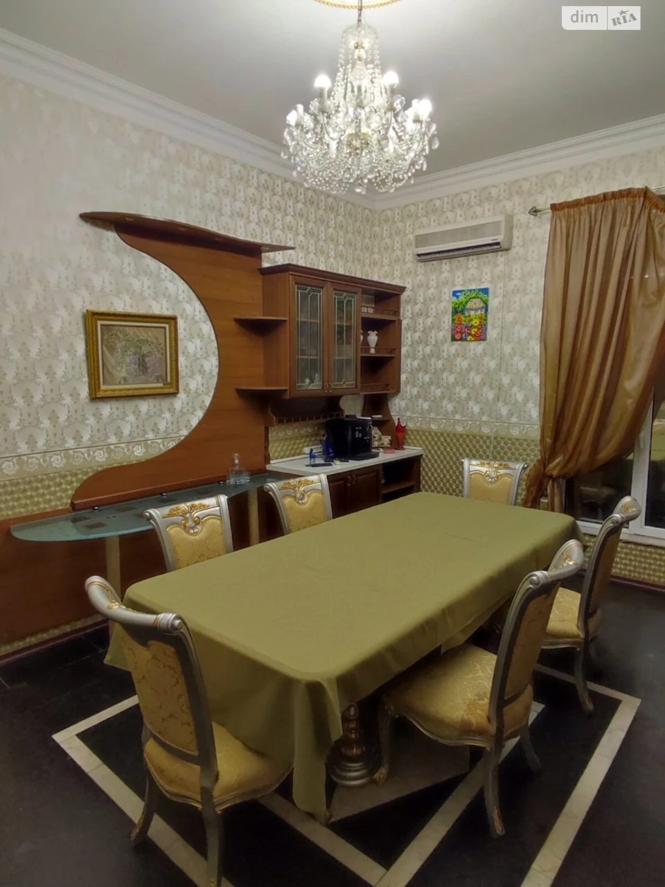 Long-term Rental House Velikiy Fontan