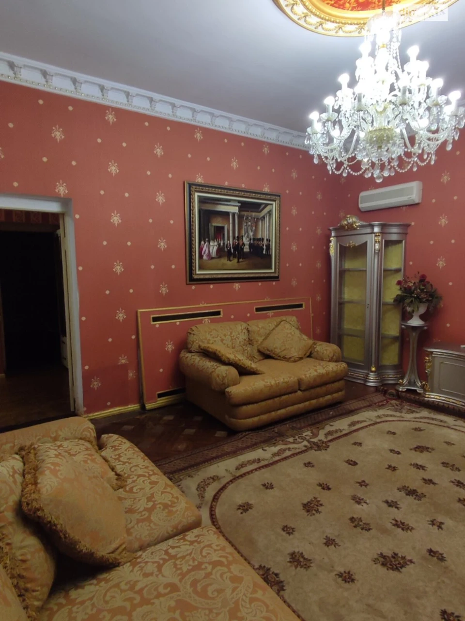 Long-term Rental House Velikiy Fontan