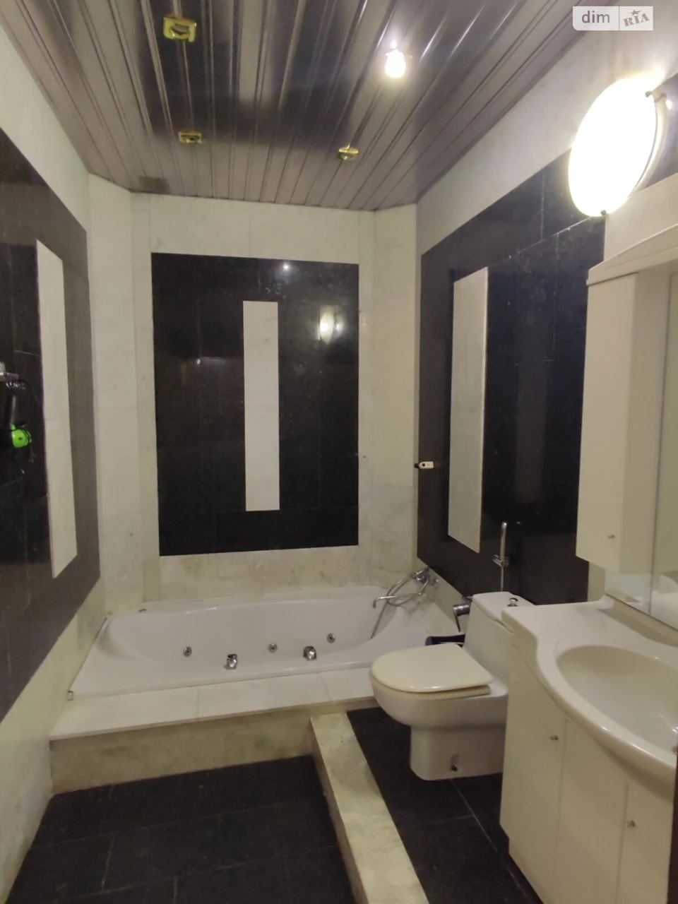 Long-term Rental House Velikiy Fontan